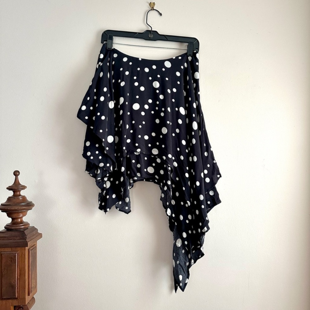 Lovers + Friends • Albany Skirt in Black Polka Dot